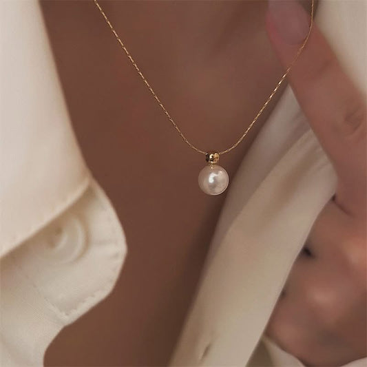 Minimal Necklace