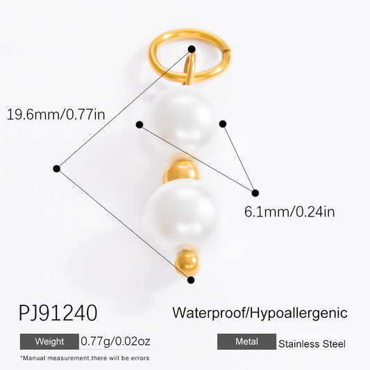 Perlas y Doradas Charm