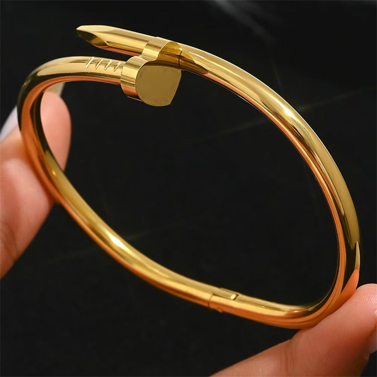 Clavo Gold Bangle