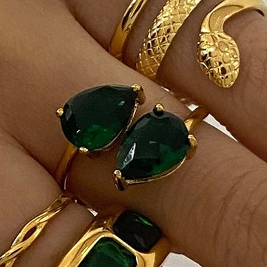 Esmeralda Ring