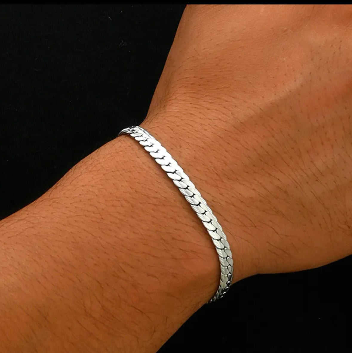 Serpentine Silver Bracelet