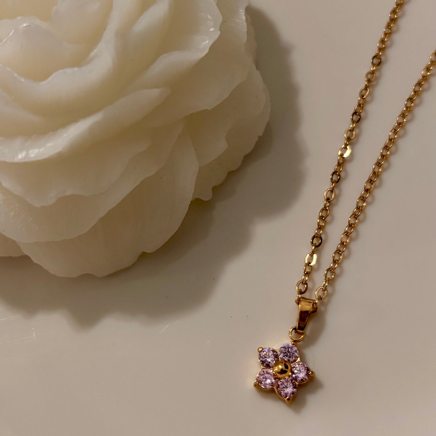 Flore Necklace